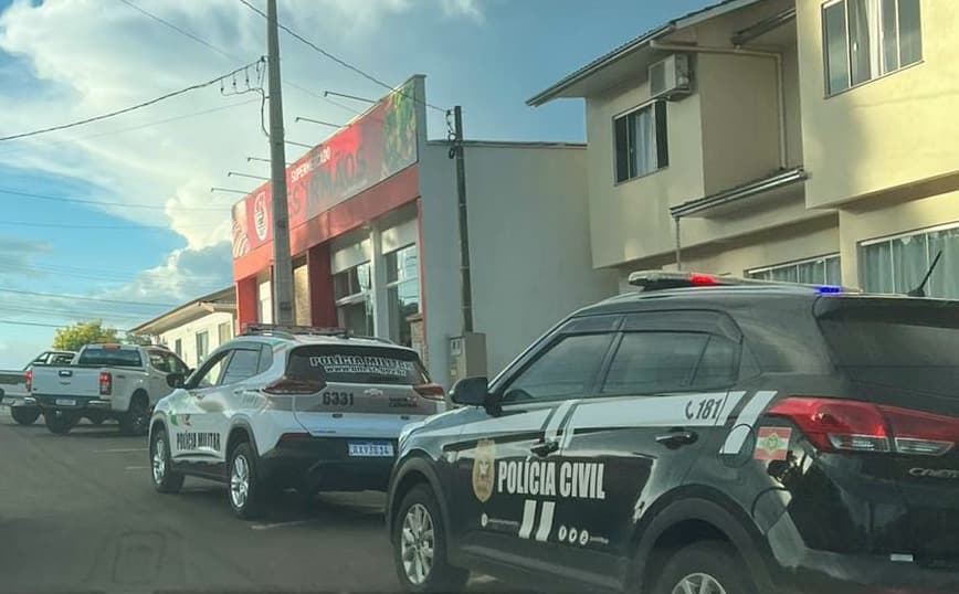 Policiais foram ao endereço e suspeito fugiu (Foto: WhatsApp )