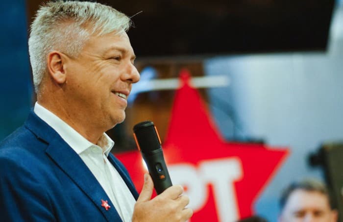 Fabiano da Luz assume presidência estadual do PT em Santa Catarina