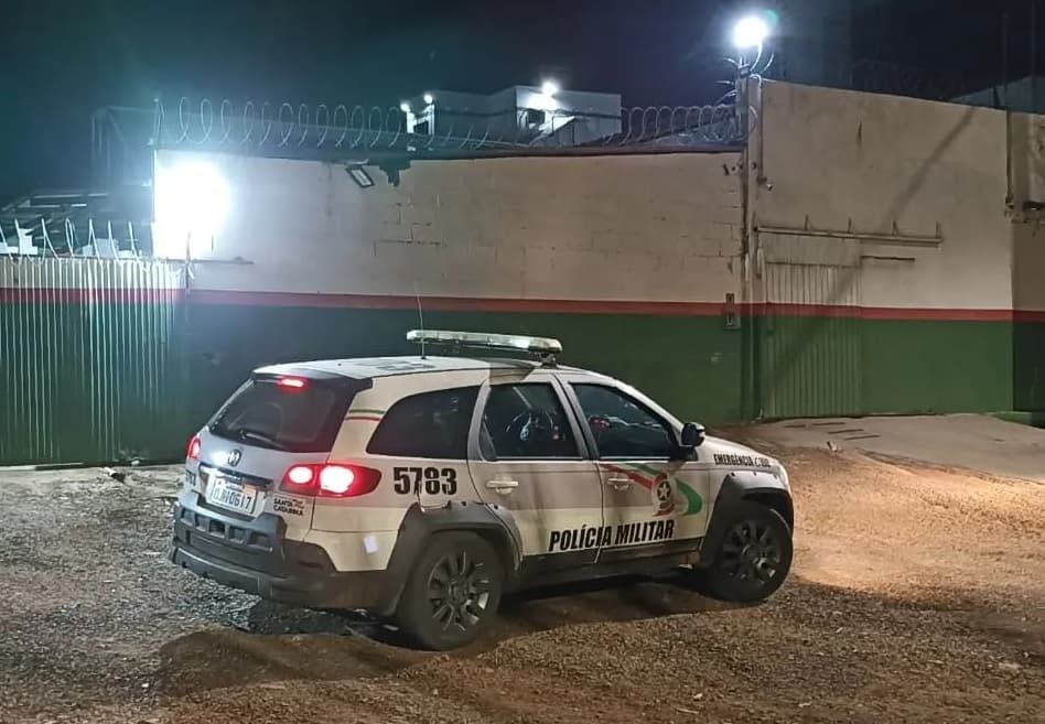 Ladrão foi preso, solto e detido novamente (Foto: Polícia Militar)