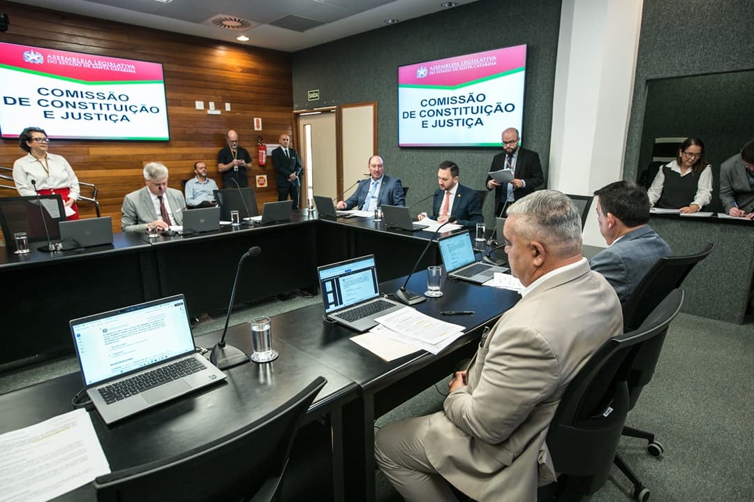 Corpo de Bombeiros de SC pode ganhar novas estruturas e enxugar efetivo