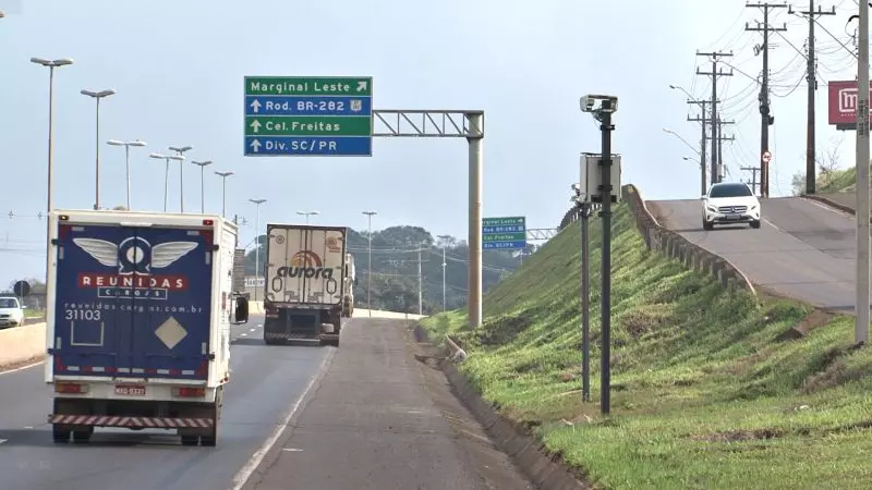 Justiça determina que governo religue radares em rodovias federais