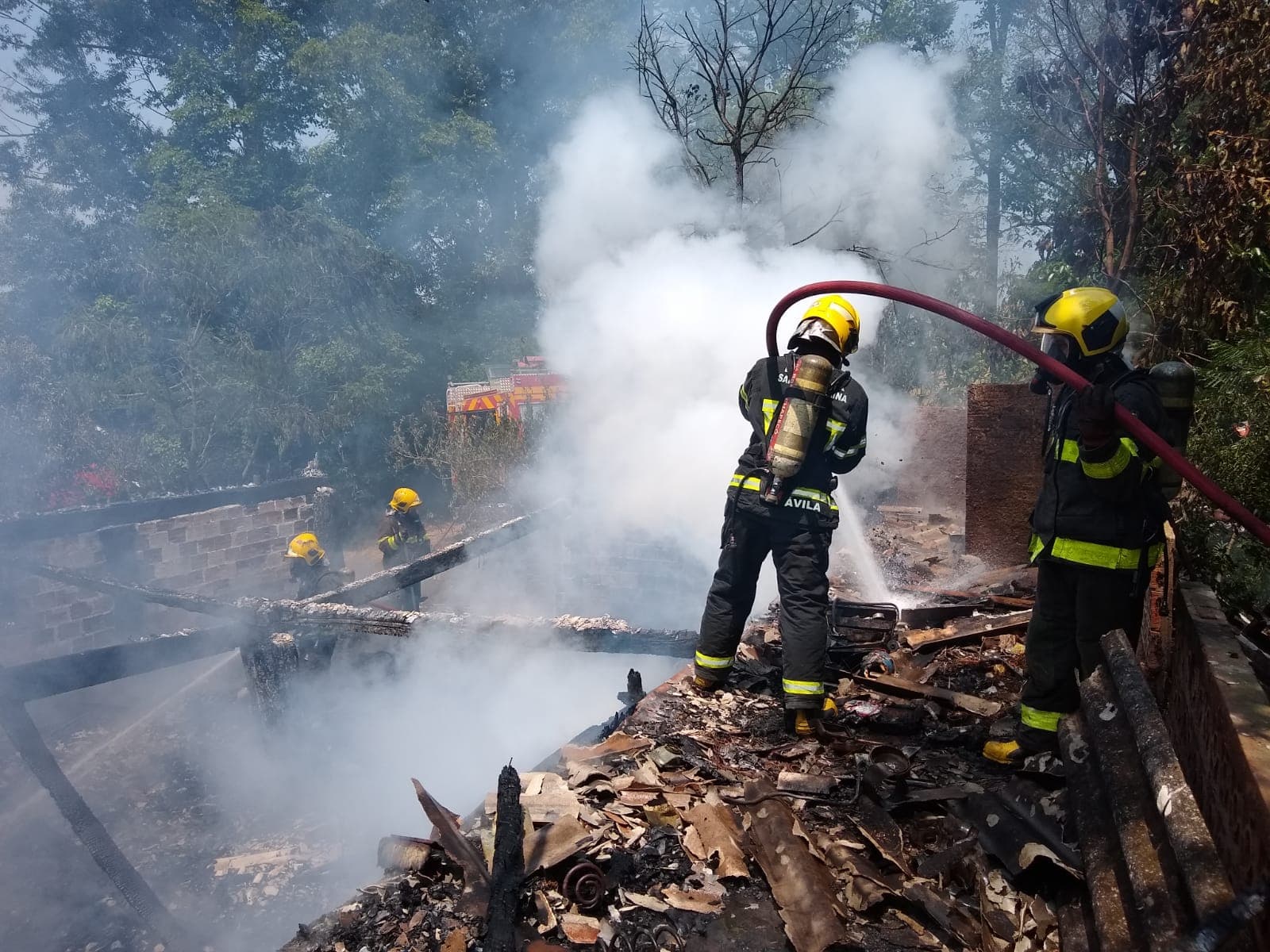 Batalhão do centro de Chapecó foi acionado para atender a ocorrência (Foto: Divulgação CBM)