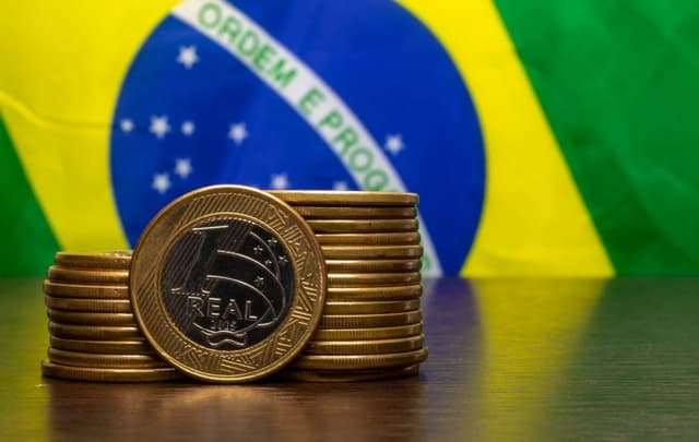 Dívida pública federal ultrapassa R$ 9 trilhões pela primeira vez