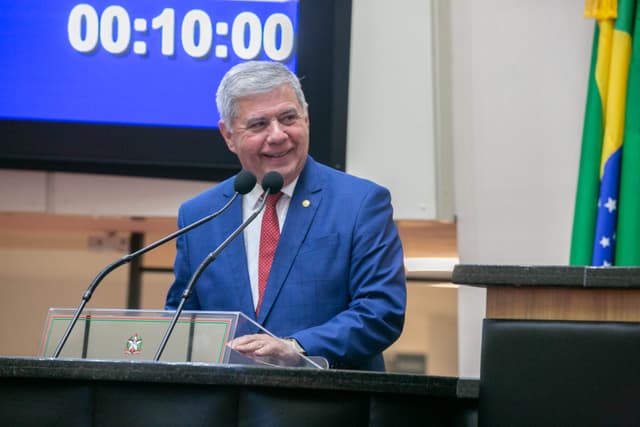 Deputado defende reforço na segurança de creches e escolas em SC