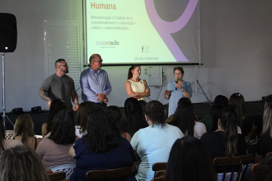 Rede Municipal de Ensino de Pinhalzinho dá início oficial ao ano letivo de 2026