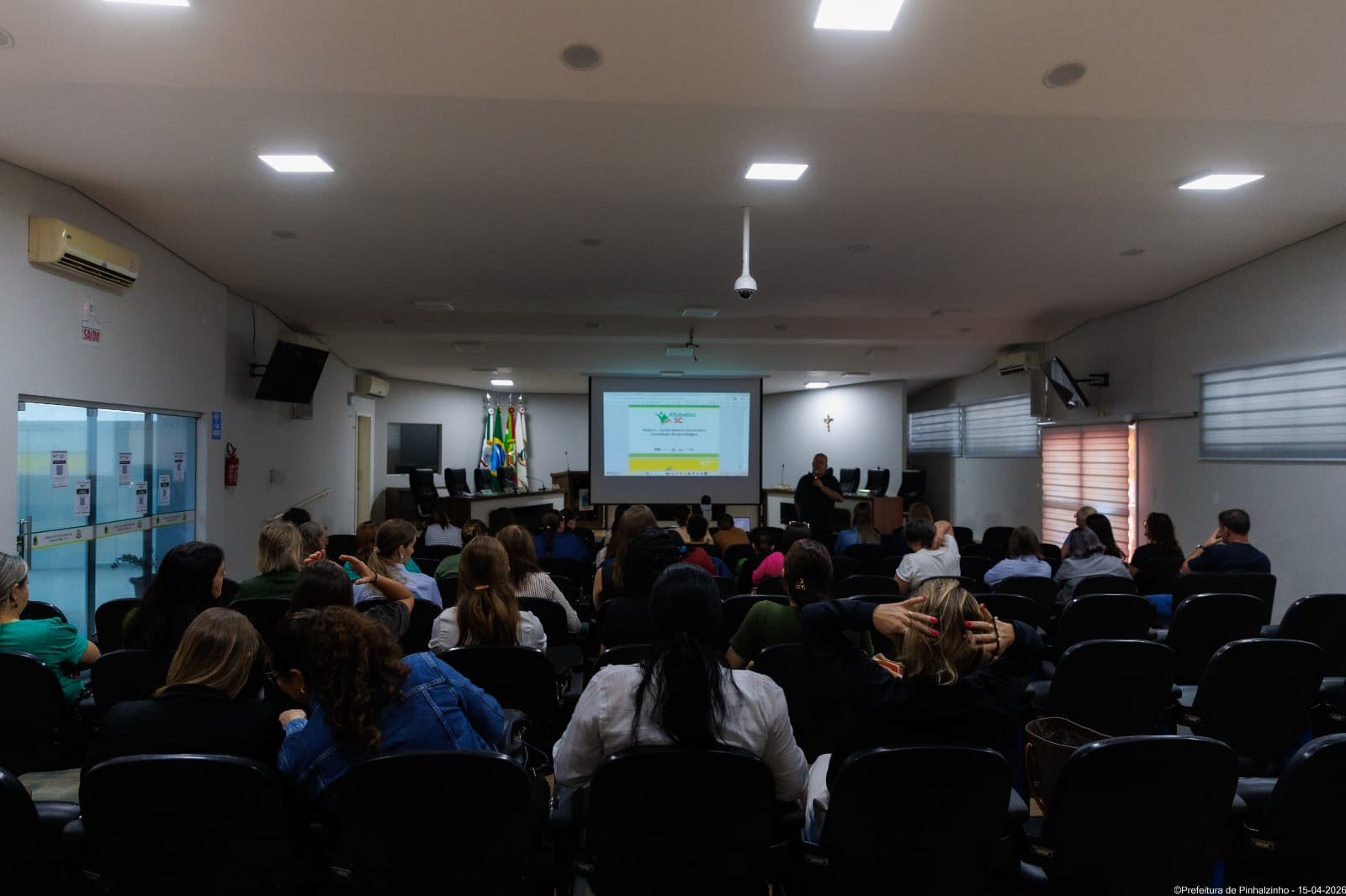 Capacitação reúne educadores de seis municípios com foco na melhoria dos índices de alfabetização e na qualidade do ensino público (Foto por Divulgação)