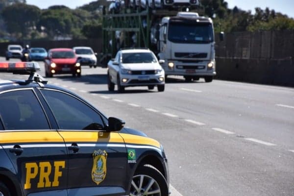 Frota cresce mais de 10% em SC e PRF reforça atenção nas rodovias durante outubro