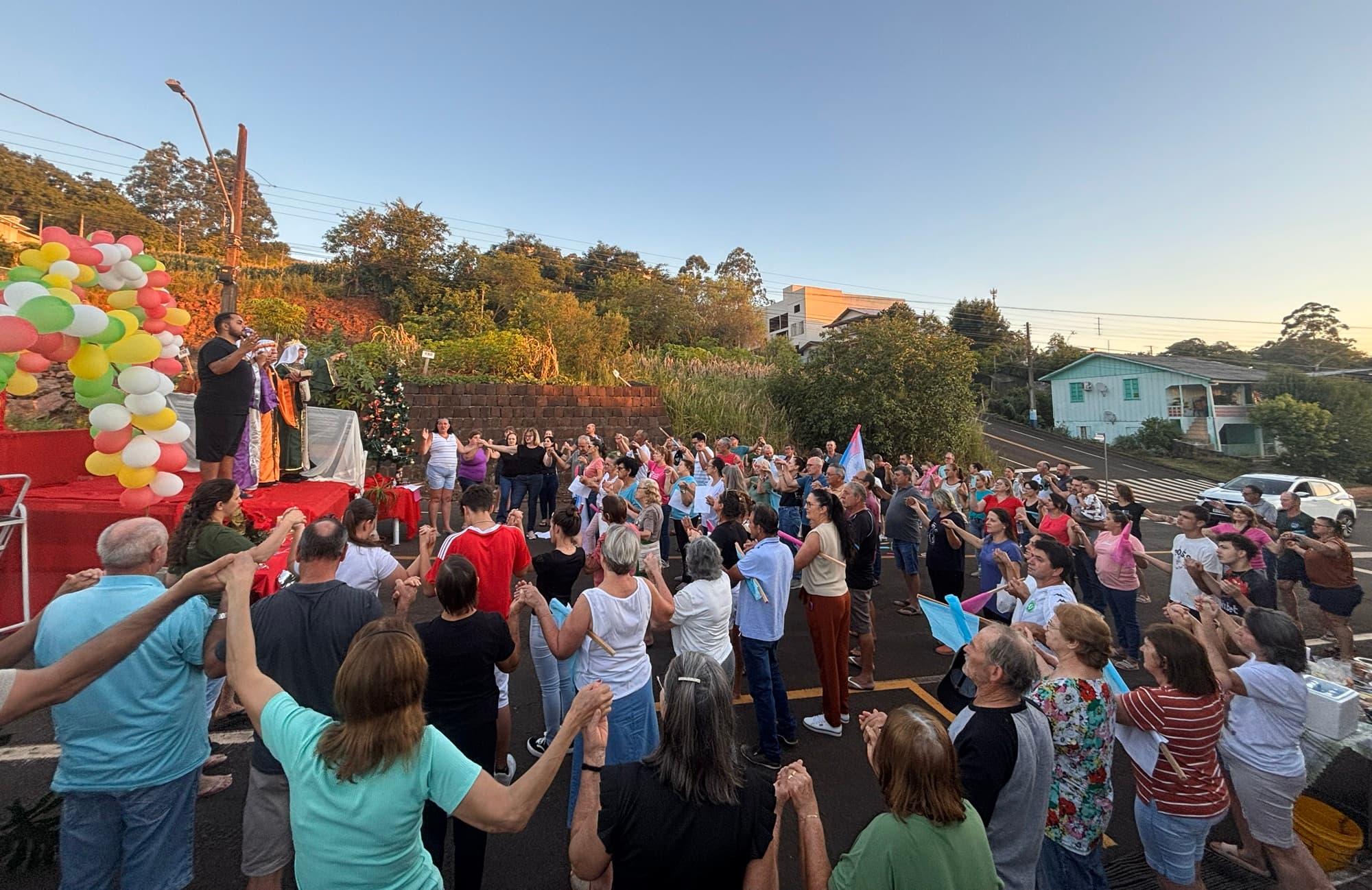 Comunidade prestigiou o momento (Foto por Divulgação)