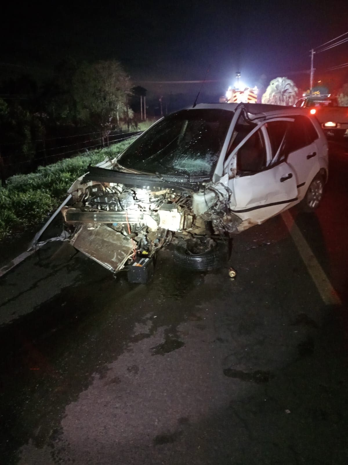 Colisão frontal na SC-480 deixa uma mulher morta e três feridas em Bom Jesus (Foto por CBM)