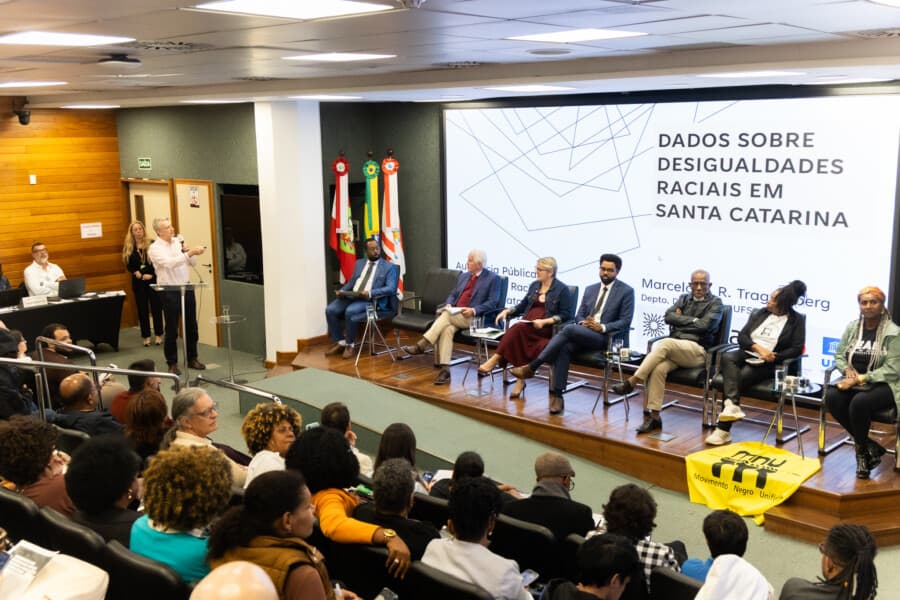 Audiência na Alesc reacende debate sobre cotas raciais em SC