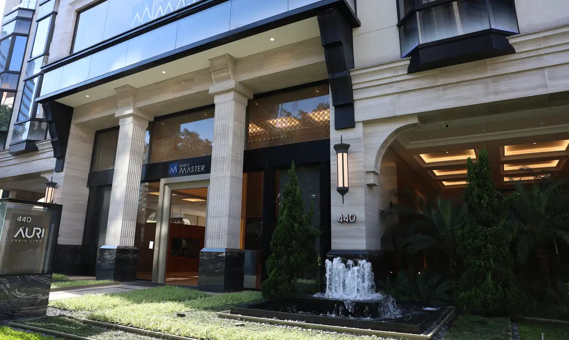 Fundo Garantidor começa a ressarcir clientes do Master (Foto por Rovena Rosa/Agência Brasil)