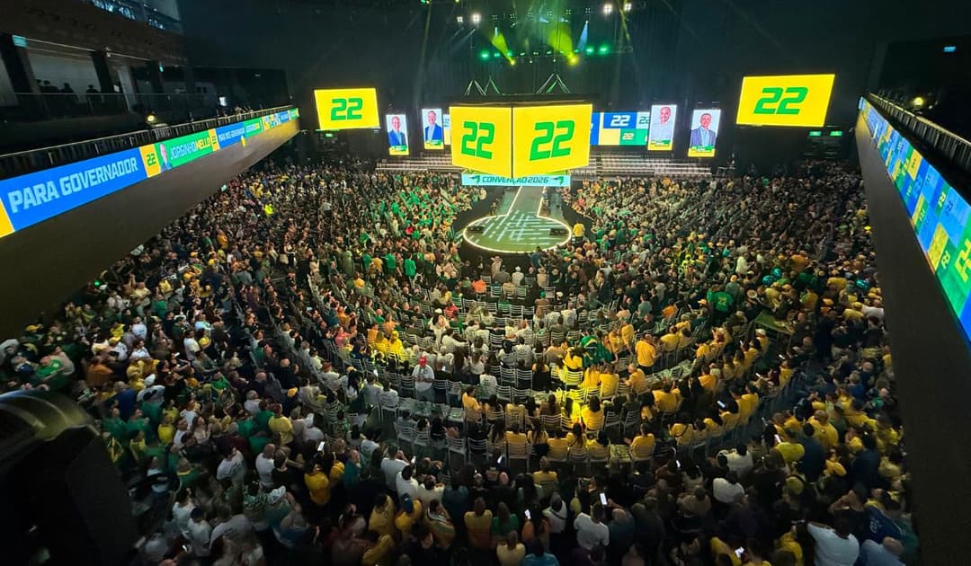 Jorginho Mello e Adriano Silva oficializam candidatura ao Governo de SC em convenção lotada
