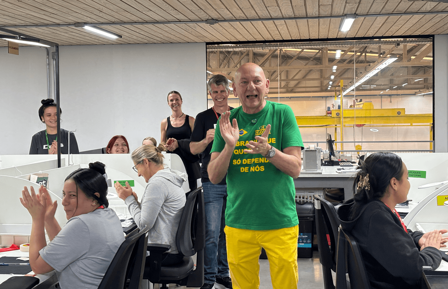 Empresário conheceu instalações da Dass (Foto por Henrique Paulo Koch)