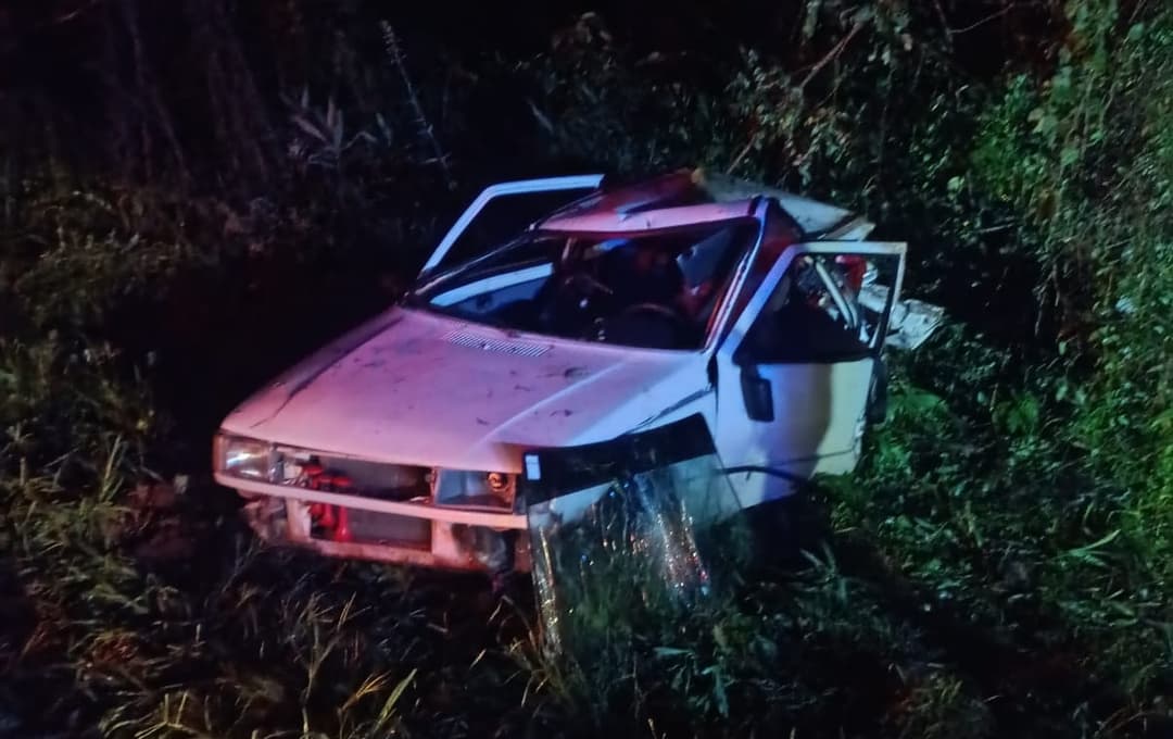 Choro de bebê marca resgate de acidente em Saudades