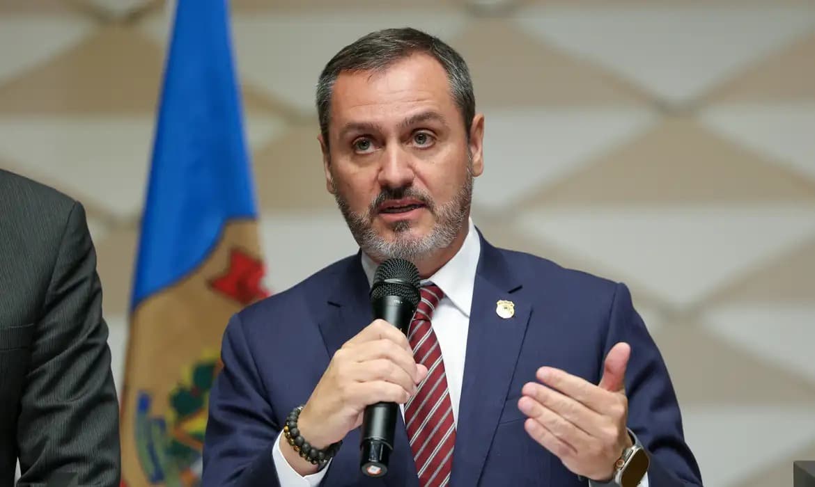 André Mendonça determina afastamento de diretores da Polícia Federal (Foto por Fabio Rodrigues-Pozzebom/Agência Brasil)