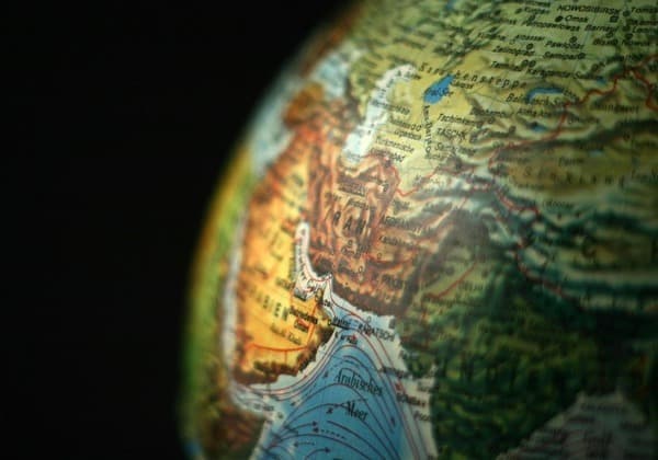 Brasil mantém comércio de quase US$3 bilhões com o Irã e tarifas anunciadas por Trump acendem alerta