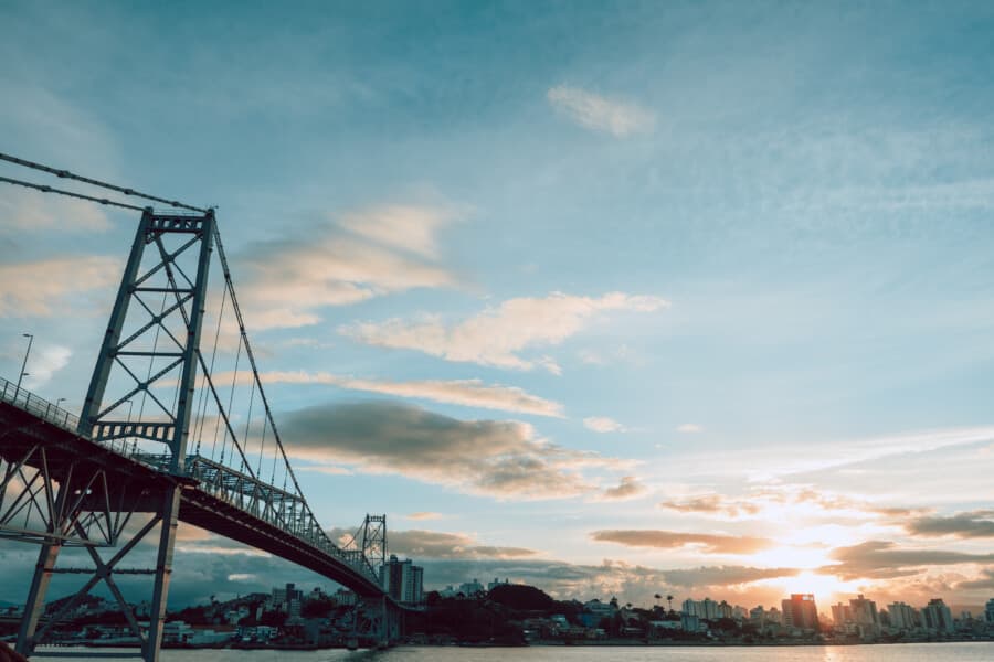 Alesc realiza sessão especial em homenagem aos 100 anos da Ponte Hercílio Luz