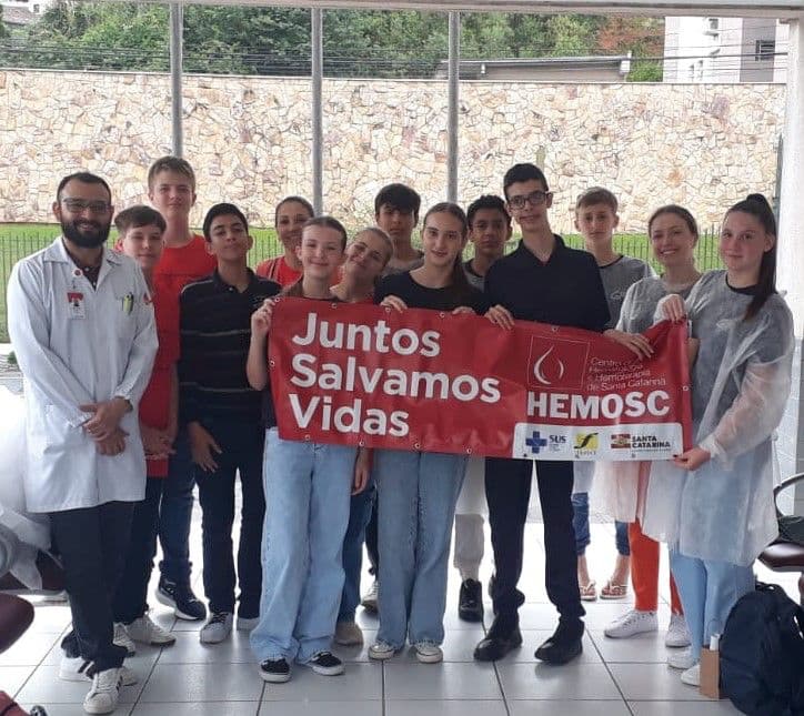 HEMOSC promove atividade educativa com estudantes e reforça importância da doação (Foto por HEMOSC)
