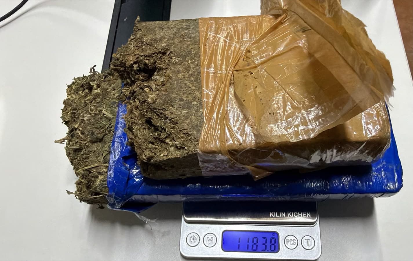 Denúncias anônimas ajudaram a polícia encontrar as drogas (Foto por Polícia Civil)