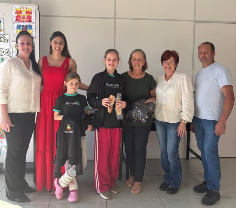 Nova Erechim inicia entrega de novos materiais para alunos das oficinas culturais