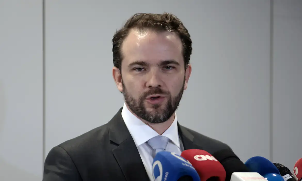 Desenrola 2.0 deve ser anunciado com uso do FGTS para renegociação de dívidas