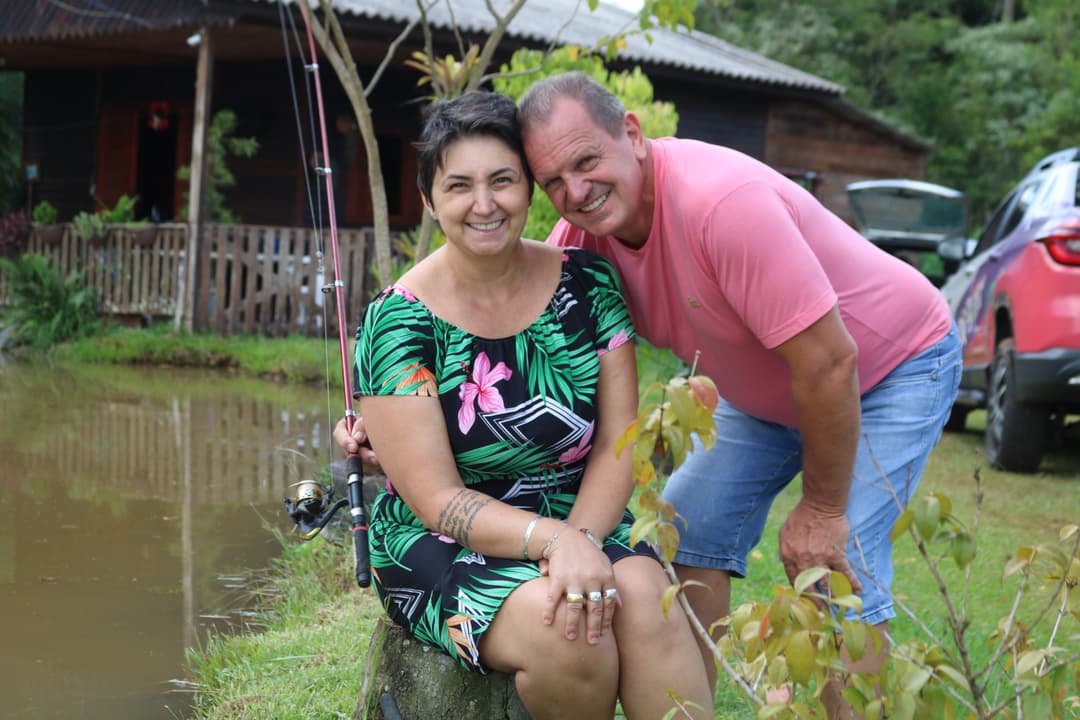 “Quem ficar por último é a mulher do padre”: brincadeira virou amor real