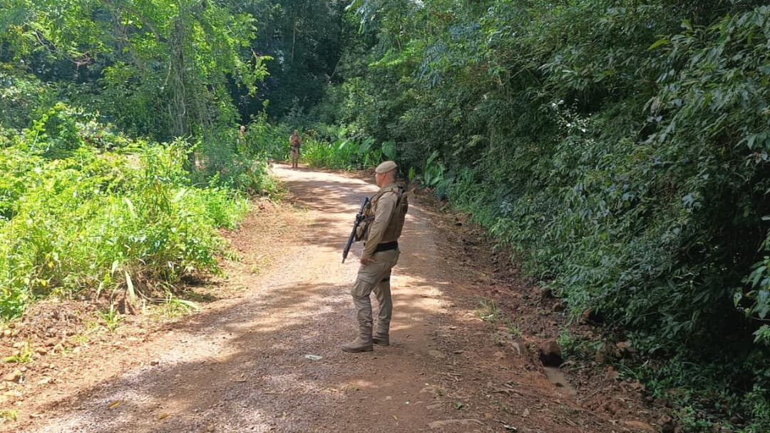 PMs realizaram buscas (Foto por Serginho Priman)