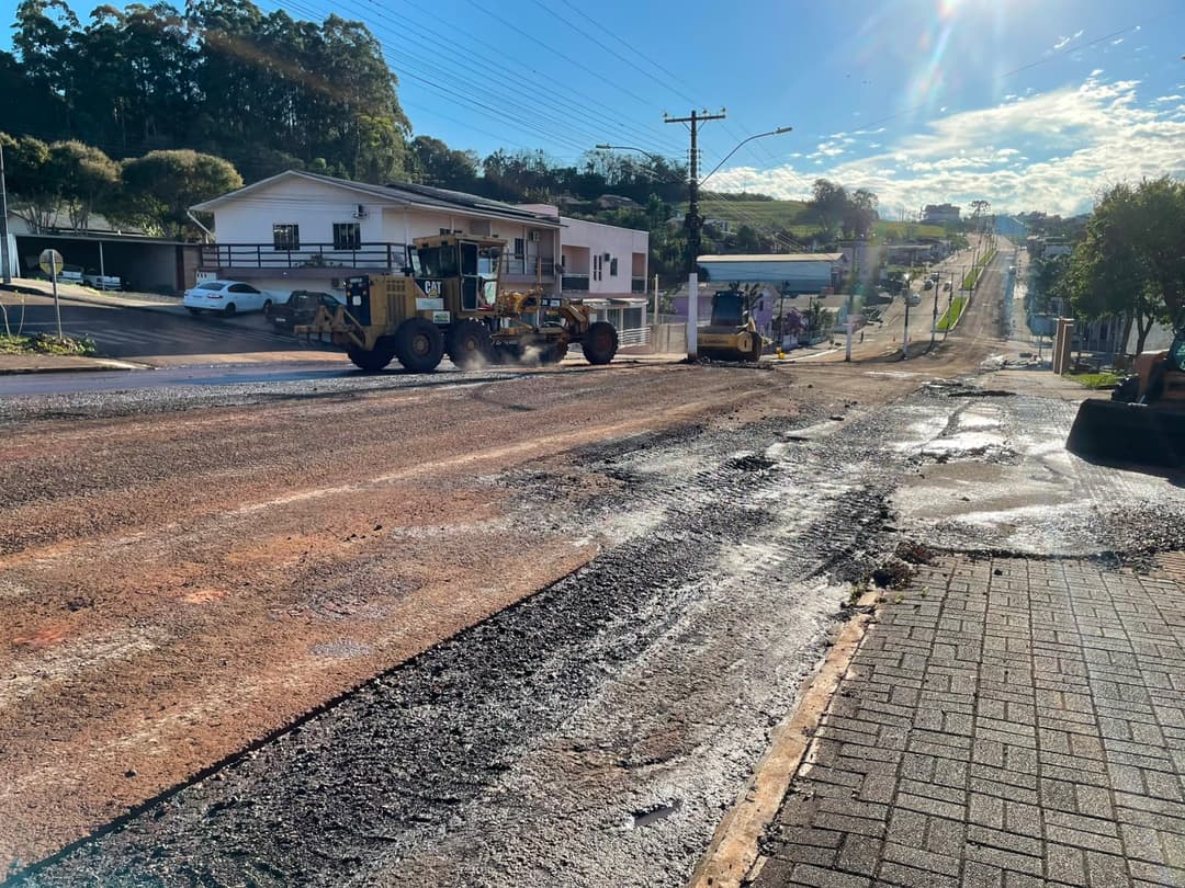 Revitalização da segunda etapa da Avenida Independência avança em Nova Erechim