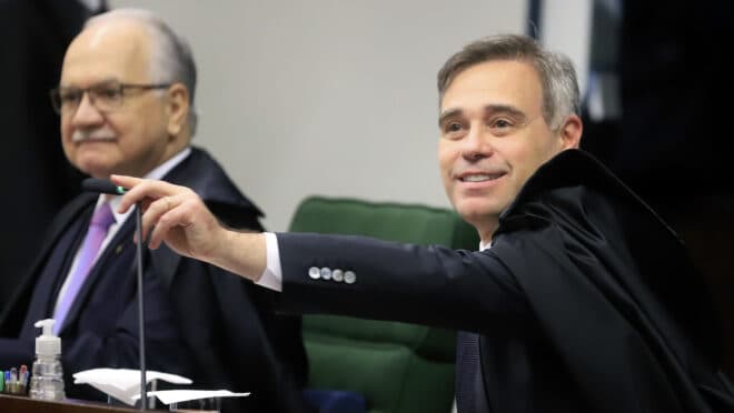 Edson Fachin e André Mendonça (Foto por Nelson Jr./SCO/STF/)