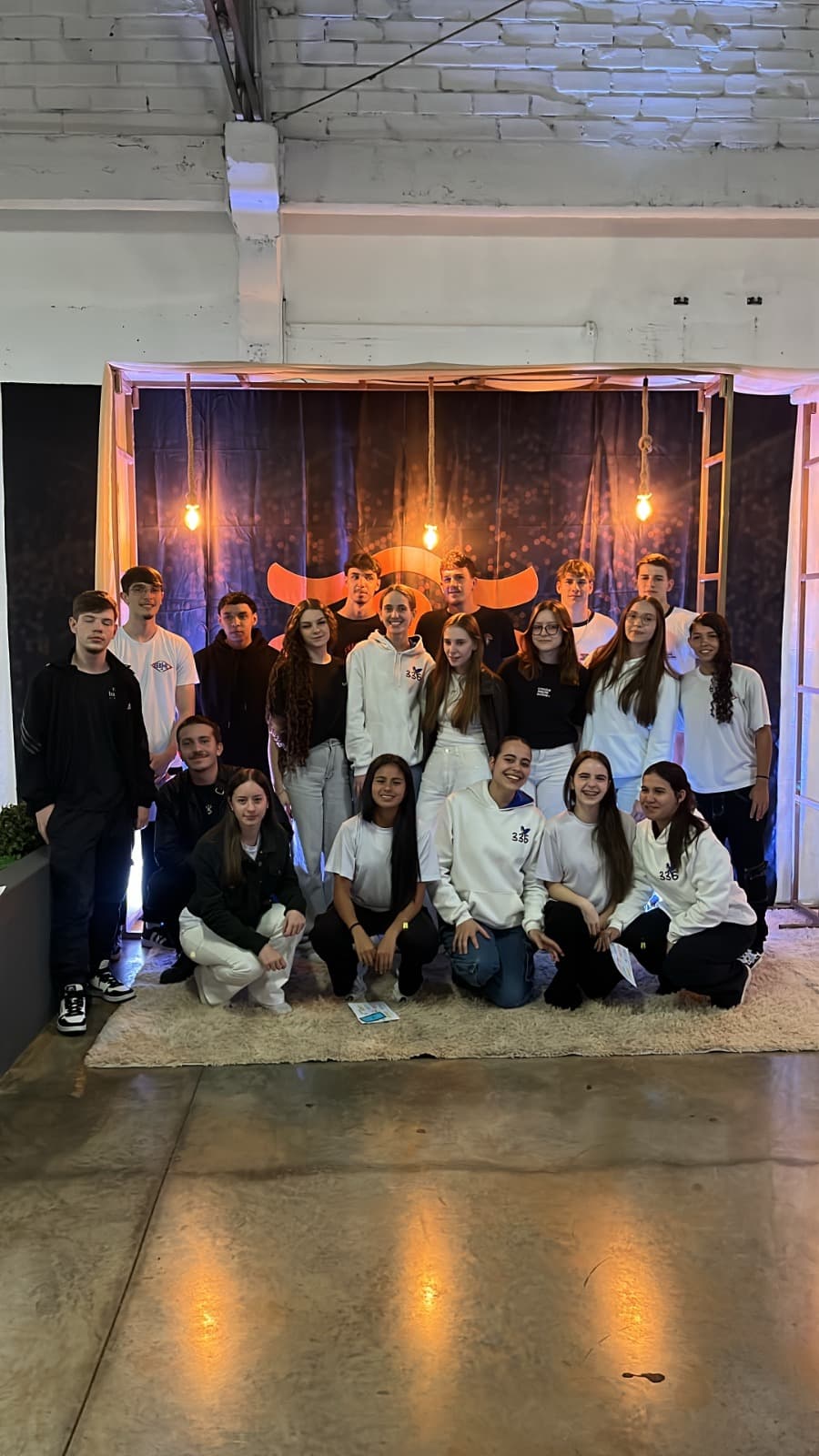 Estudantes do ensino médio participam de atividade de orientação profissional na Horus Faculdades (Foto por ASCOM)