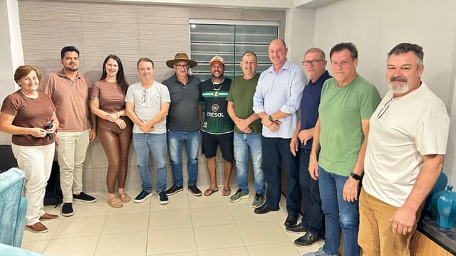 MDB discute projetos e eleições durante encontro em Pinhalzinho