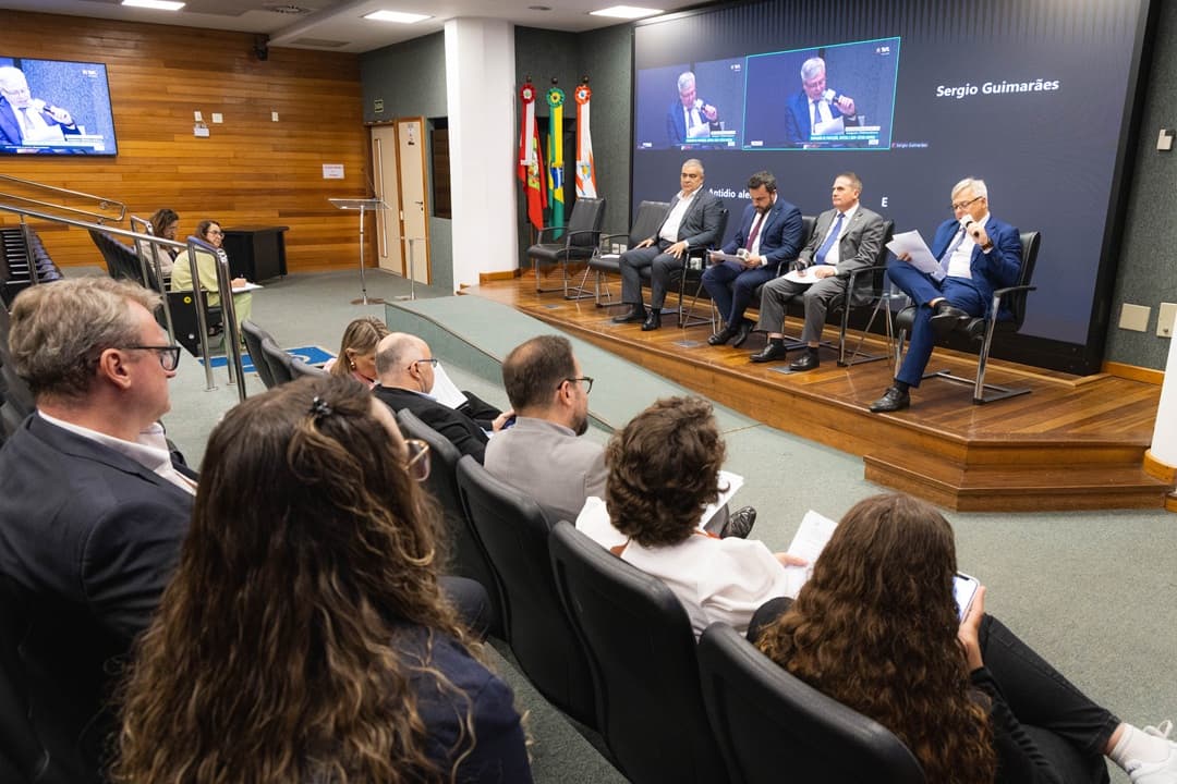 Comissão da Alesc avança proposta que proíbe uso de veículos de tração animal em SC