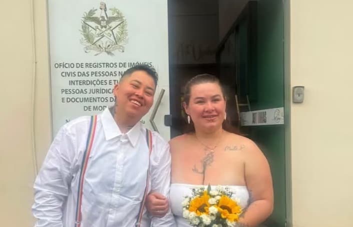 Primeiro casamento entre duas mulheres é realizado em Modelo