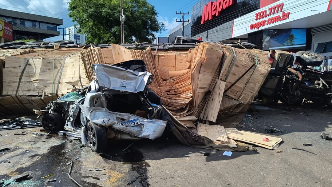 Bombeiros atualizam estado de vítimas em Chapecó