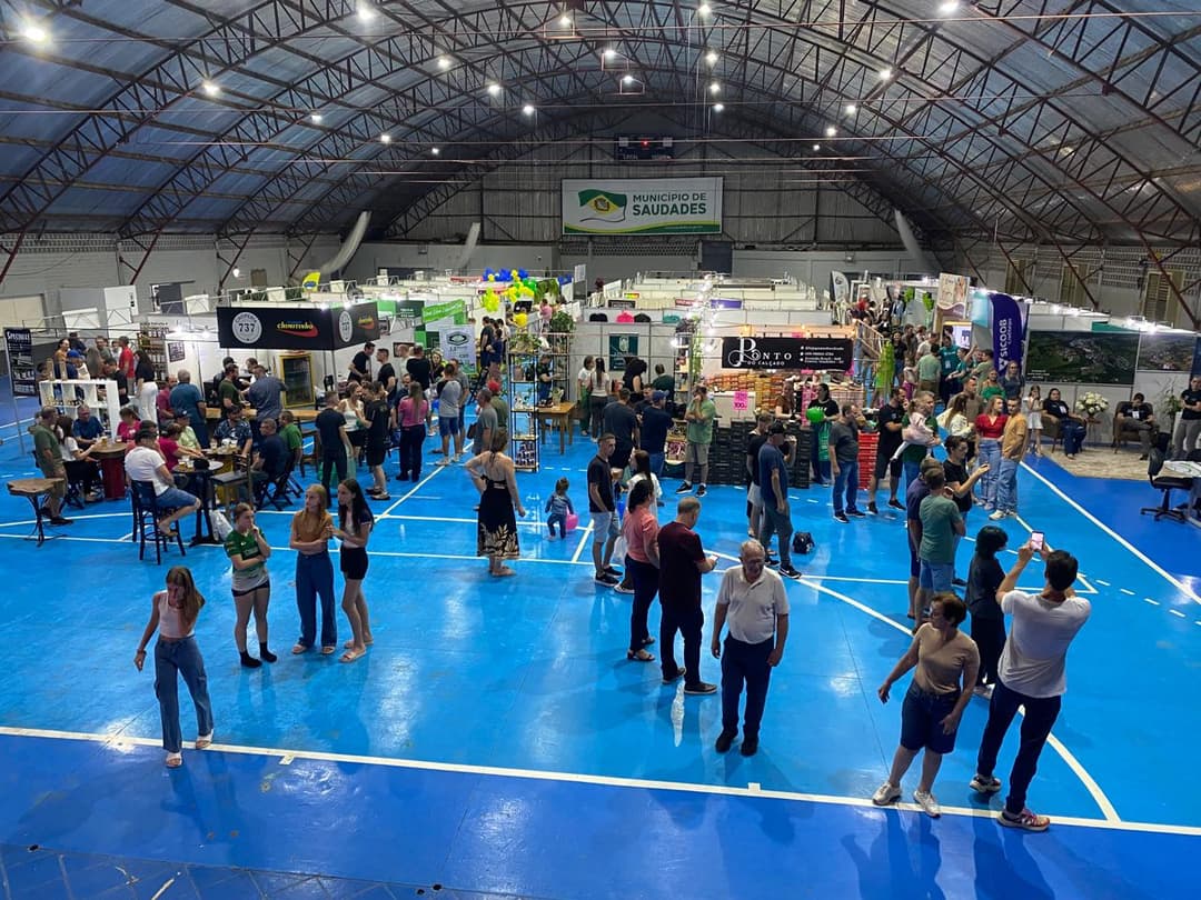 Feira do Comércio supera expectativas e movimenta mais de R$ 1,3 milhão em Saudades