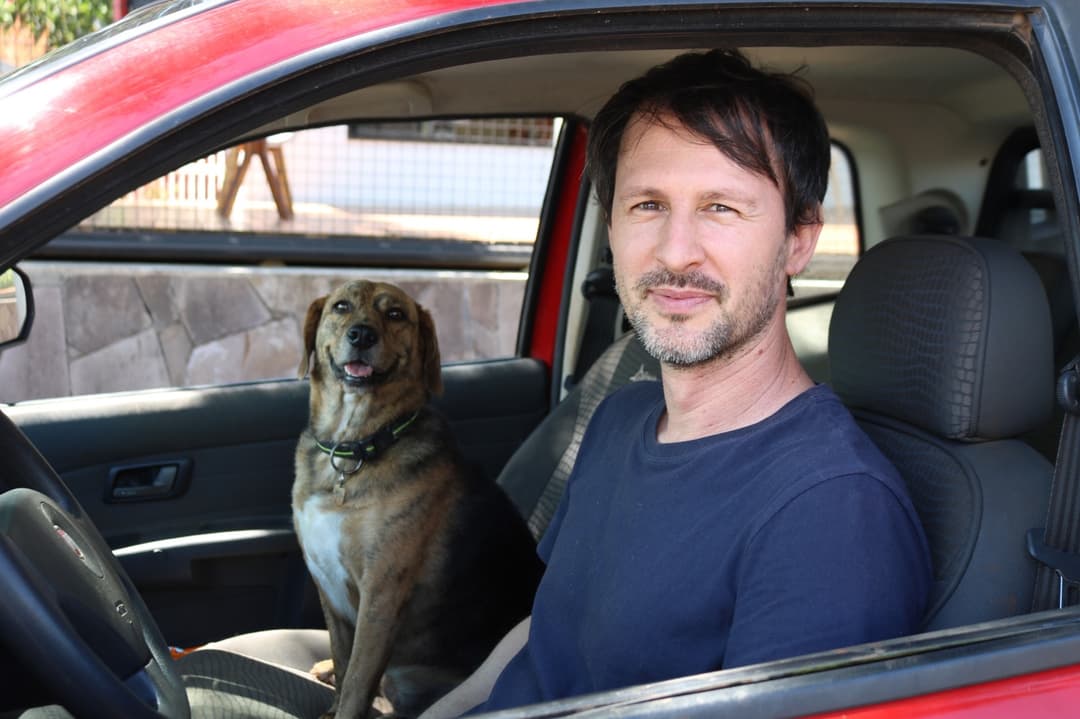 Cachorrinha da Colômbia causa multa inusitada ao dono