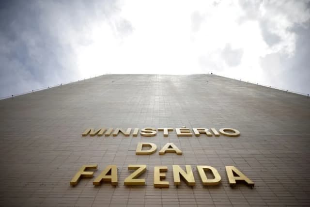 Estudo da CNA defende mudanças nas regras fiscais para controlar dívida e estimular investimentos