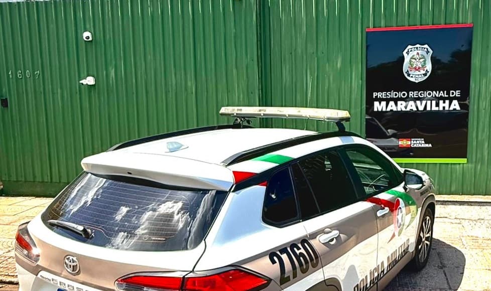 Homem foi levado a penitenciária de Maravilha (por Polícia Militar)