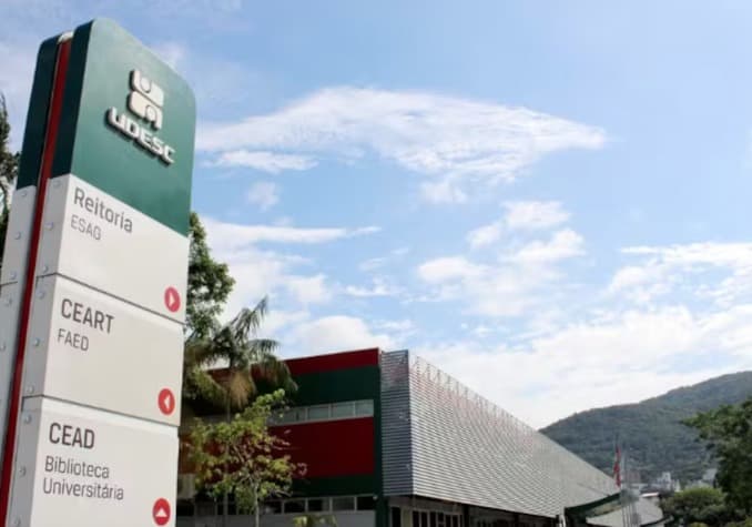 Governo afirma que lei mantém ações afirmativas sociais e não viola a autonomia universitária (Foto por Divulgação)