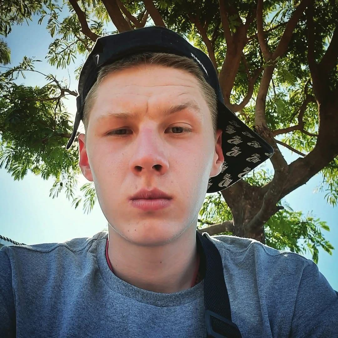 Jovem não resistiu aos ferimentos (Foto por Reprodução/Redes Sociais)