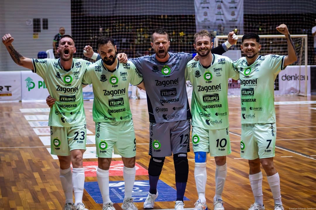 Pinhalense Futsal Zagonel estreia com vitória na Copa SC (Foto por Felipe Eduardo Zamboni)