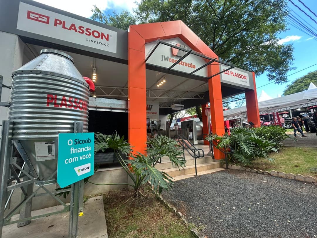 Tradição e inovação: JW reforça protagonismo no Itaipu Rural Show