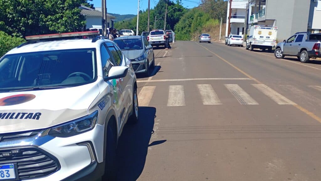 Suspeito mata ex e jovem antes de tirar a própria vida (Foto por Divulgação)