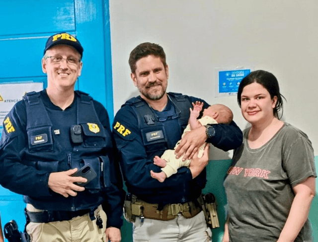 PRFs ajudam bebê de 50 dias engasgada
