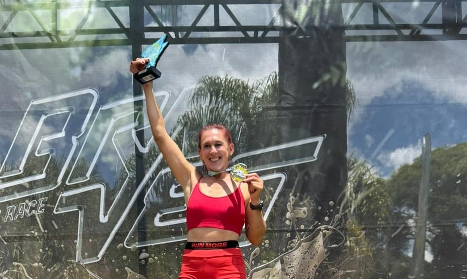 Pinhalzinho conquista destaque na maior corrida de obstáculos do Brasil