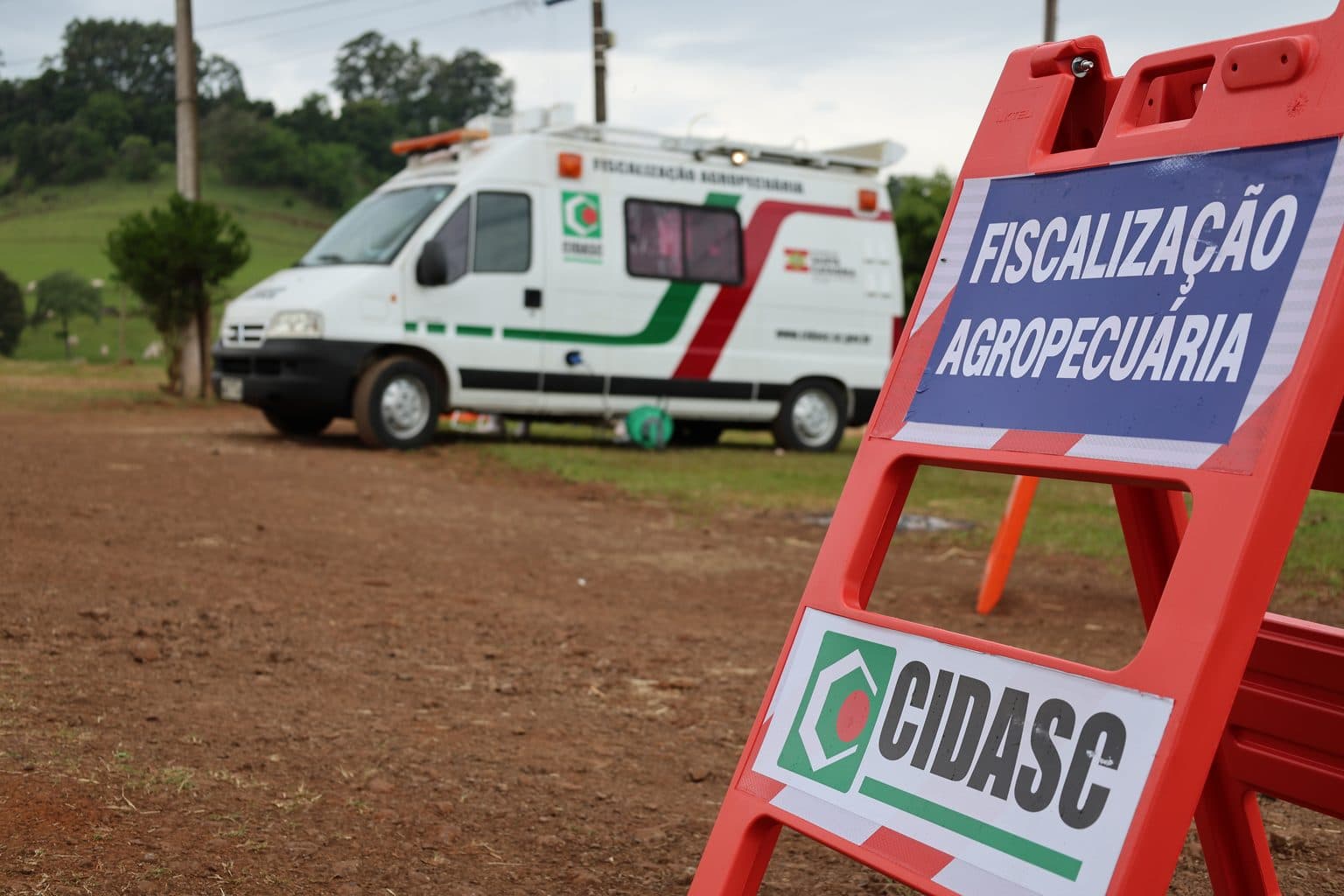Cidasc trabalha em grande operação no Oeste de SC (Foto por Kelly Magri)