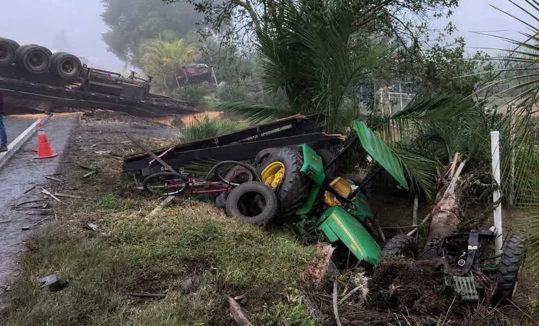 Colisão entre carreta e dois tratores deixa agricultora em estado grave