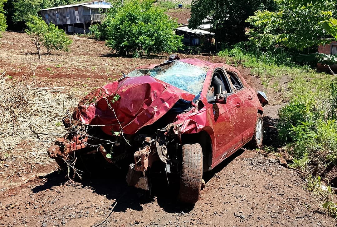 PRF apreende maconha “fantasiada de presente”
