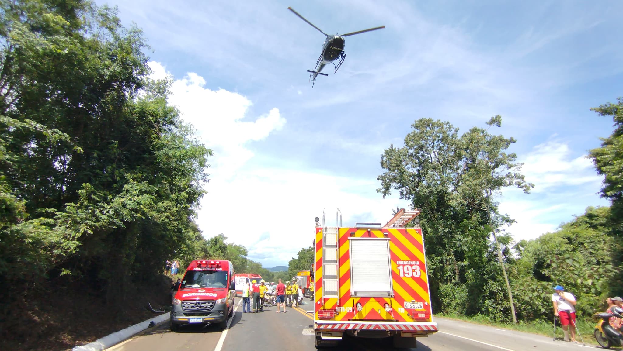 Acidente em Nova Erechim deixou uma pessoa em vida (Foto por Divulgação CBM)