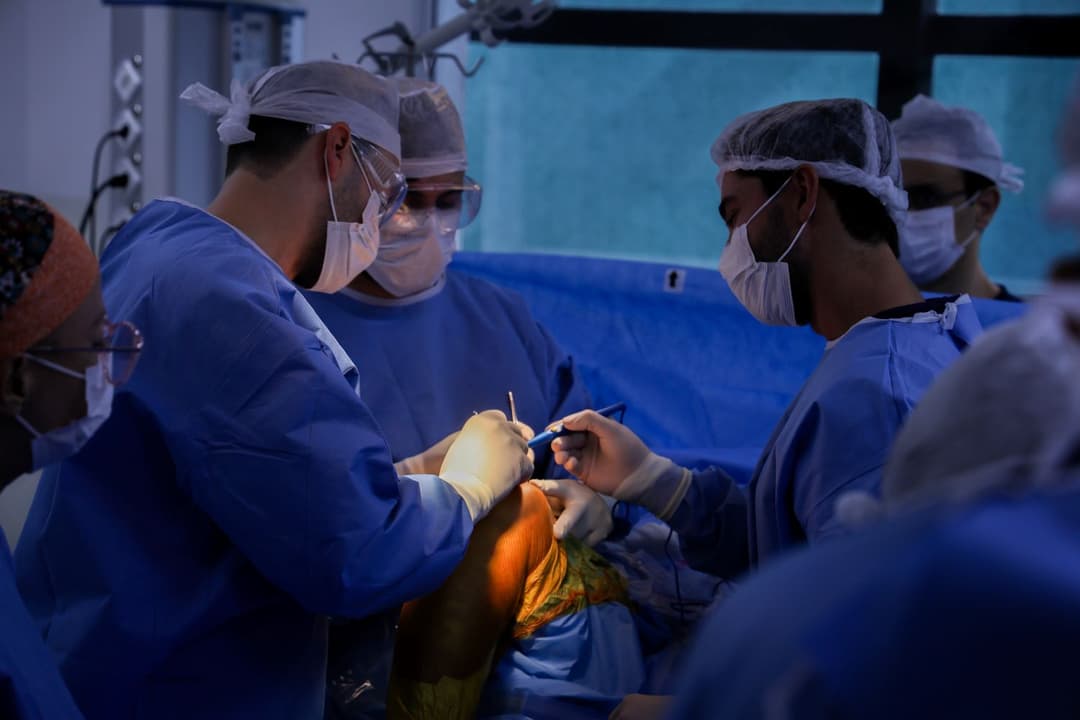 Santa Catarina alcança recordes na saúde com avanço em cirurgias, leitos e ações preventivas